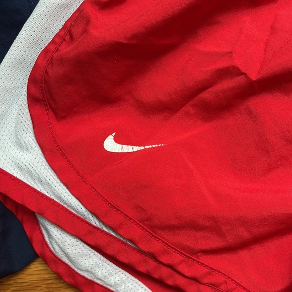 Bundle 3 Nike running shorts - Picture 4 of 8